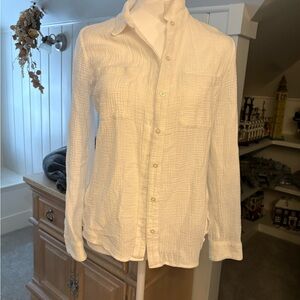 Calvin Klein White Textured Women's Button Down Shirt